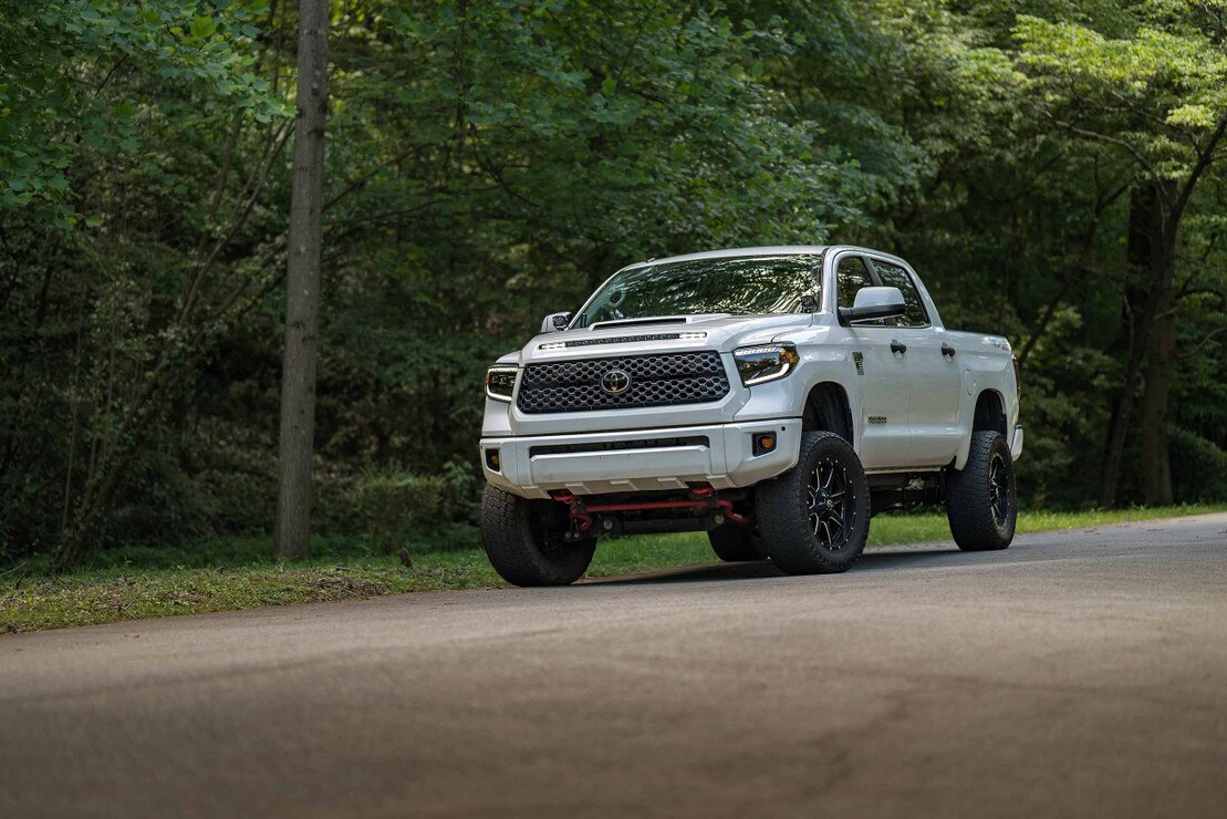Toyota Tundra (14-20): Plug-N-Play XB LED Headlights